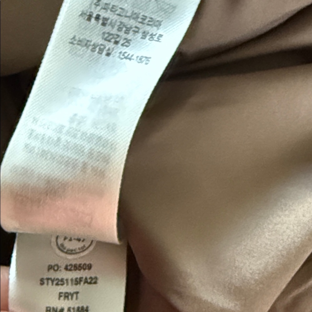 Patagonia Mesa Women’s Gray Sherpa Hooded Coat - Picture 8 of 8